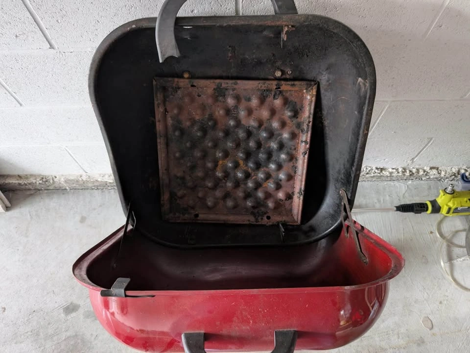 Red Portable Charcoal Grill - photo 2