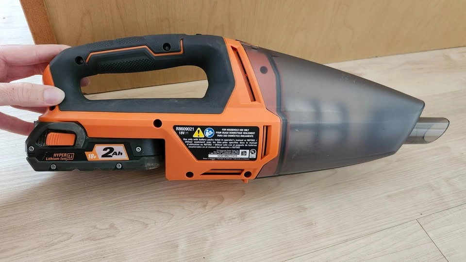 Like new RIGID hand vac! Includes Battery! - photo 2