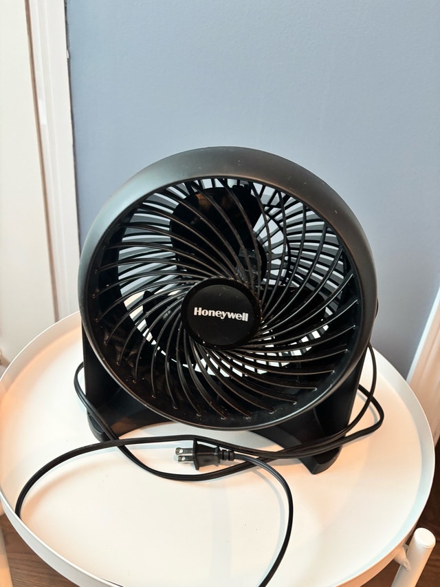 Honeywell HT-900 TurboForce Air Circulator Fan