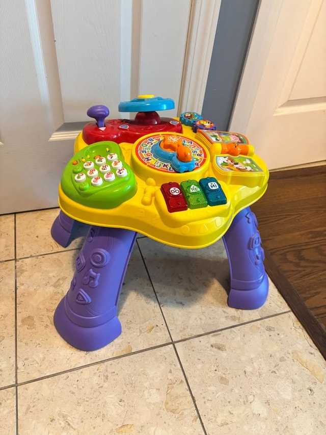 VTech Musical Activity Table