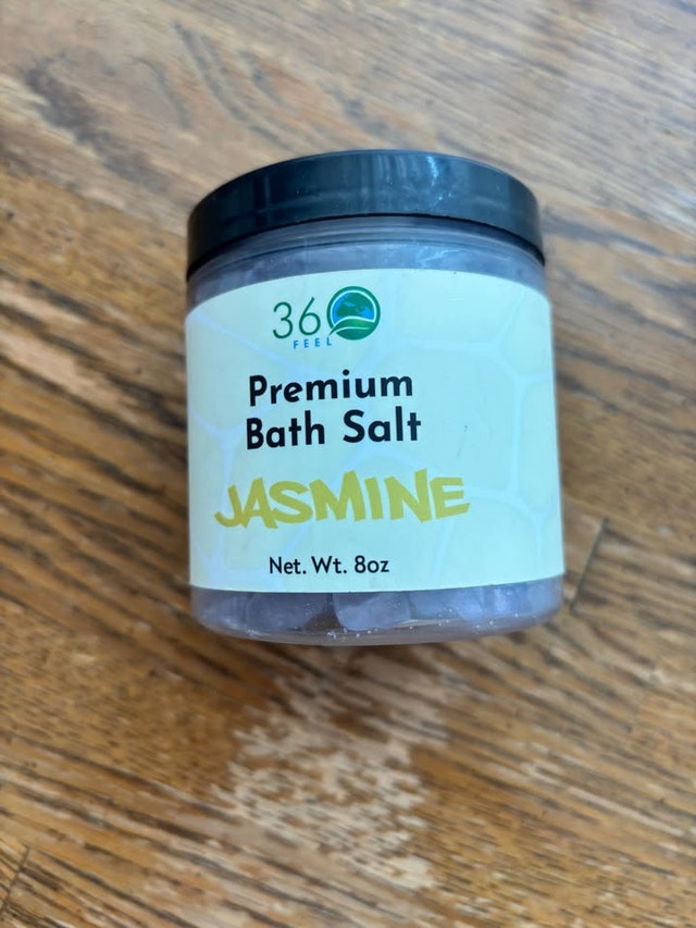 36 Feel Jasmine Premium Bath Salt
