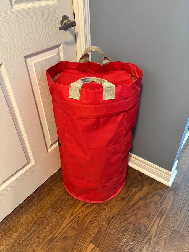 Large Red Laundry Bag with Backpack Straps - photo 2