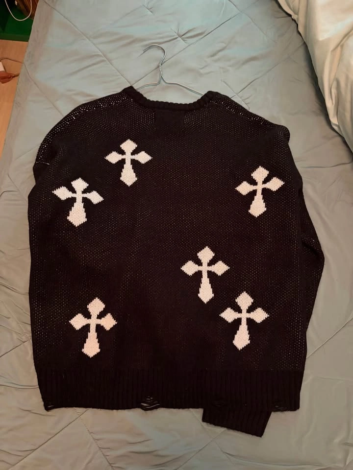 cross sweater - photo 2