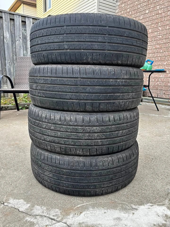 Continental CrossContact LX Sport Tires 235/55R19