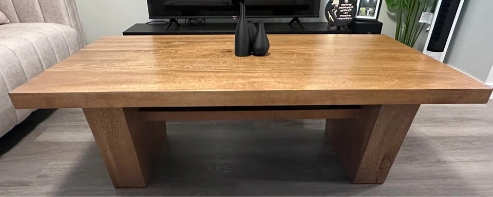 Solid Wood Pedestal Coffee Table - photo 4