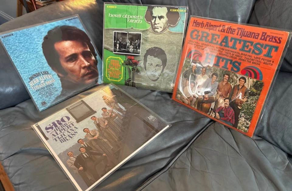 Herb Alpert & The Tijuana Brass Vinyl Record Lot (4 LPs) - photo 2