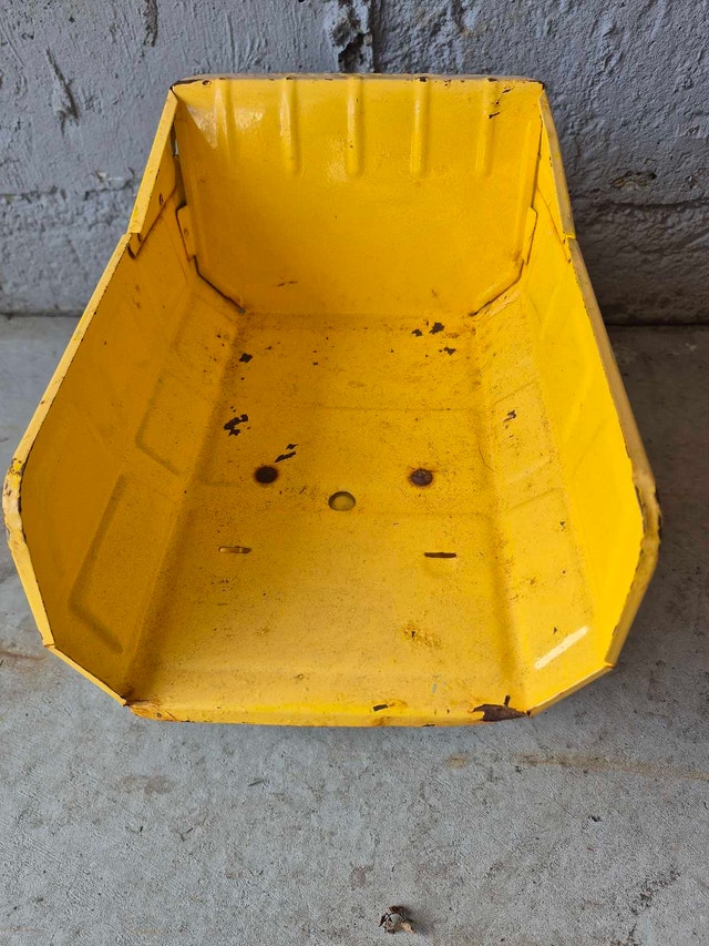 Tonka Dump Truck and Front Loader - photo 3