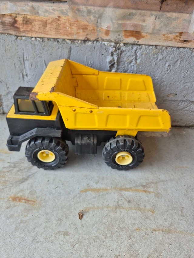 Tonka Dump Truck and Front Loader - photo 5