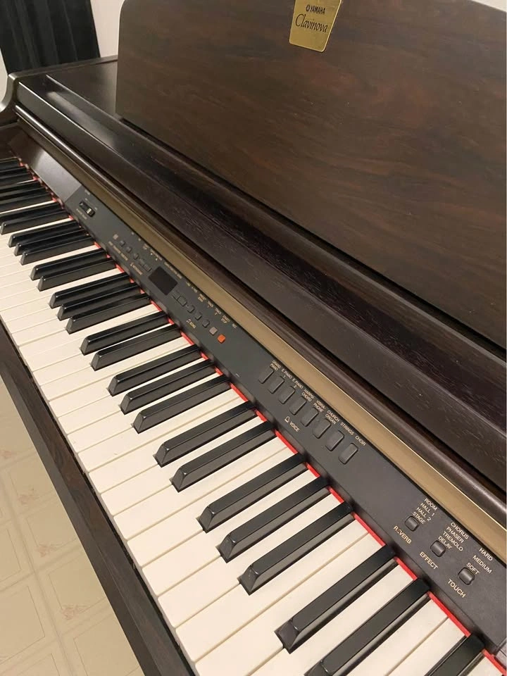 Yamaha Clavinova Digital Piano – Dark Rosewood – 88 Weighted Key - photo 4