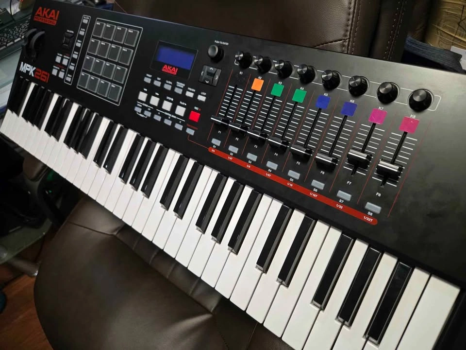 Akai MPK261 - photo 2
