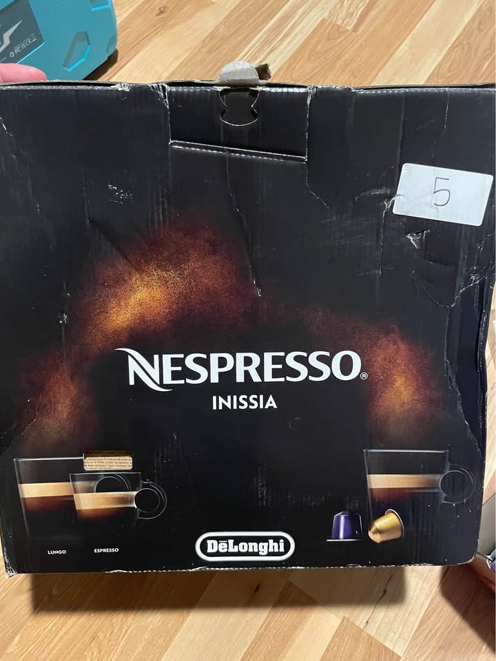 Nespresso Inissia Espresso Machine - photo 2