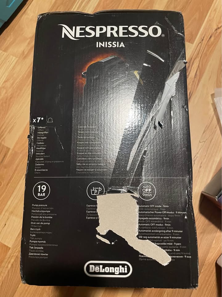Nespresso Inissia Espresso Machine - photo 3