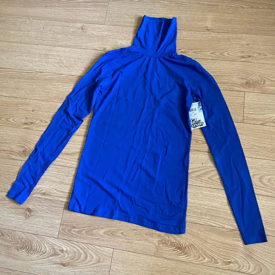 Blue Crush Long-Sleeve Turtleneck Tops — Size Small - photo 4