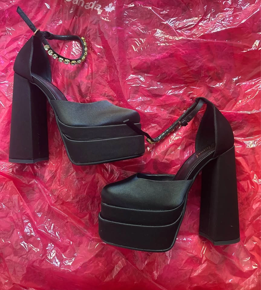 size 40 Black satin platform heels - photo 3