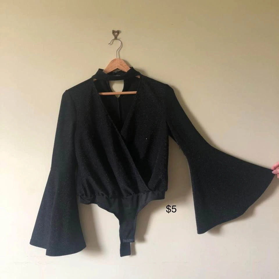Closet clear out Misc tops size xs take all for $15 - photo 3