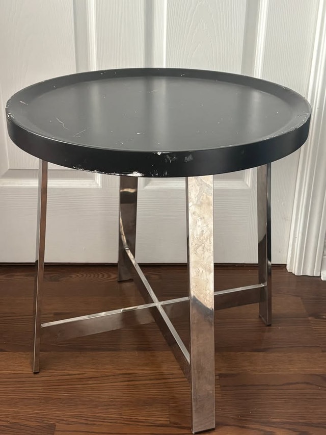 Small Round Side Table with Stainless Steel Legs