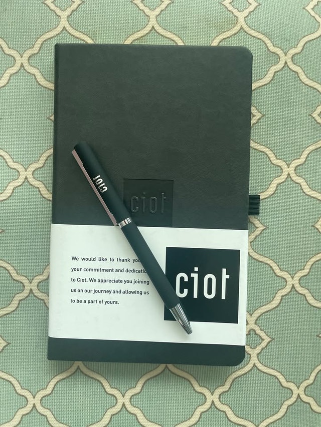 Ciot Premium Notebook & Pen Gift Set
