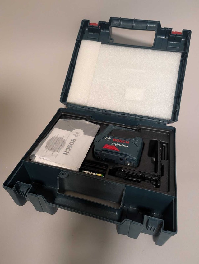 Bosch GLL 55 Professional Laser Level - photo 2