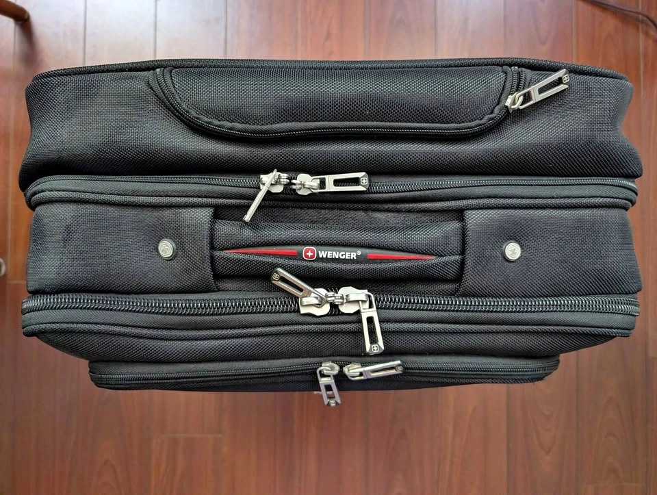 Swiss Gear Wenger Laptop Bag with Wheels