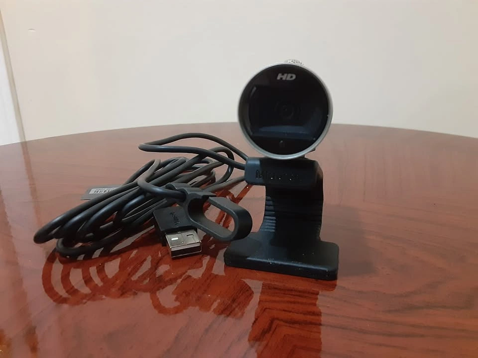 Microsoft Lifecam Cinema HD Webcam 720P - Brand New - photo 5