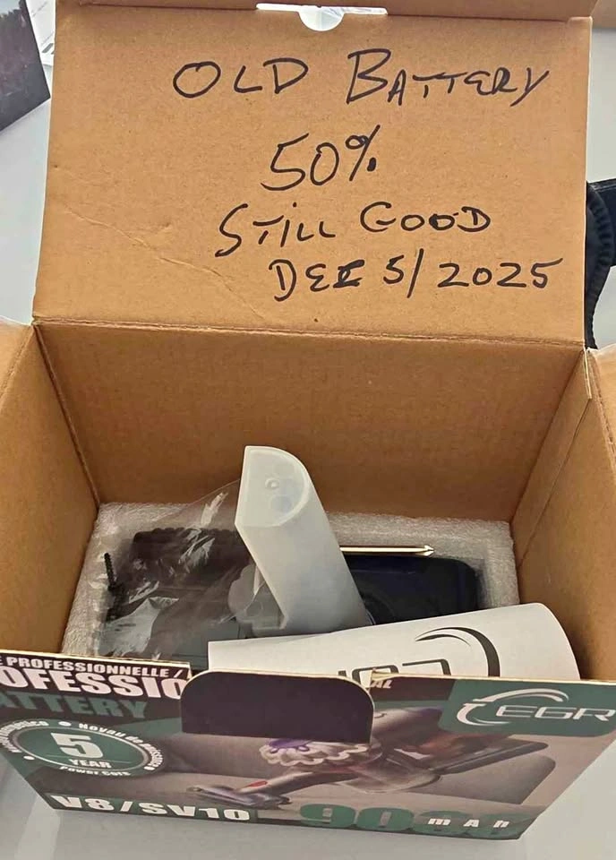 EGR V8/SV10 Replacement Vacuum Battery