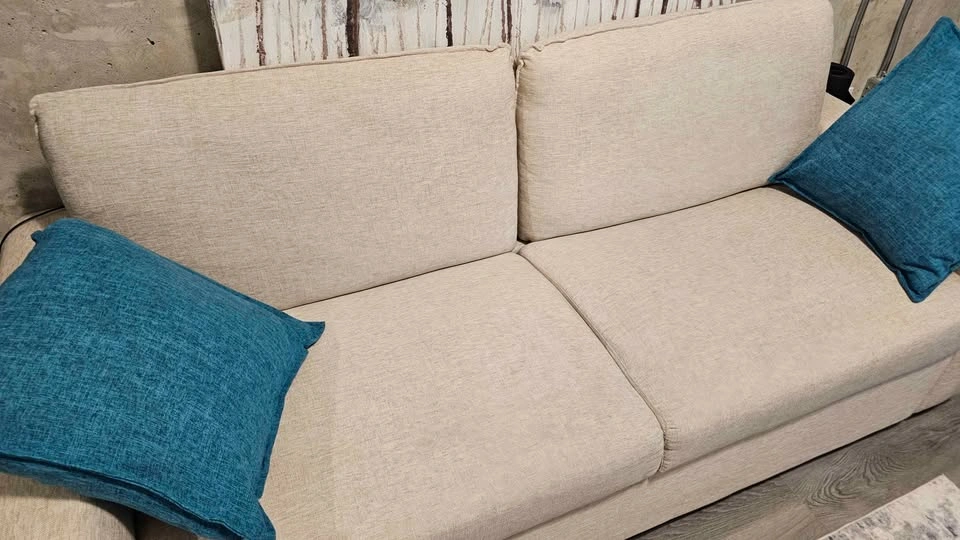 Modern Taupe Sofa / Couch – Only 1 Year Old (Includes 3-Yr Warra - photo 4