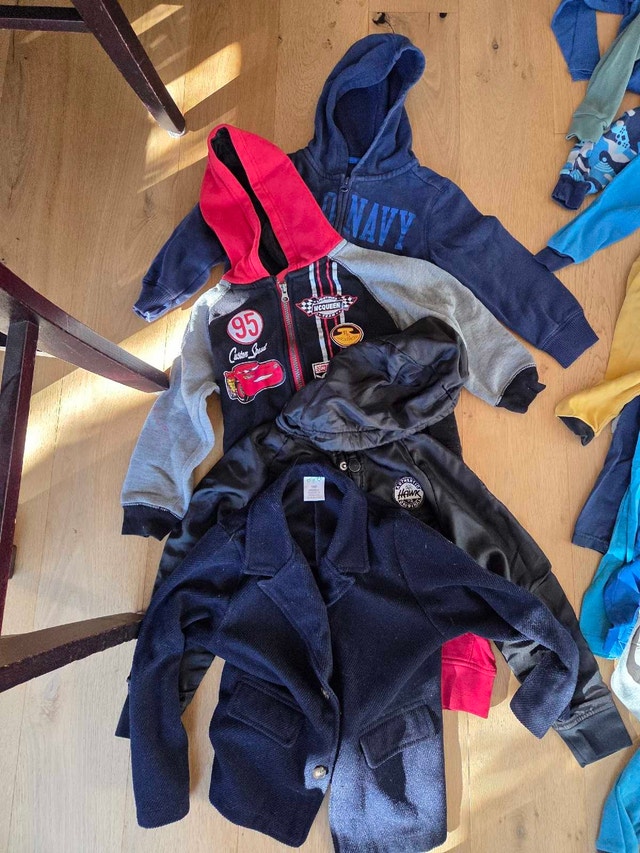 boys 4T clothes full season clothes - photo 2