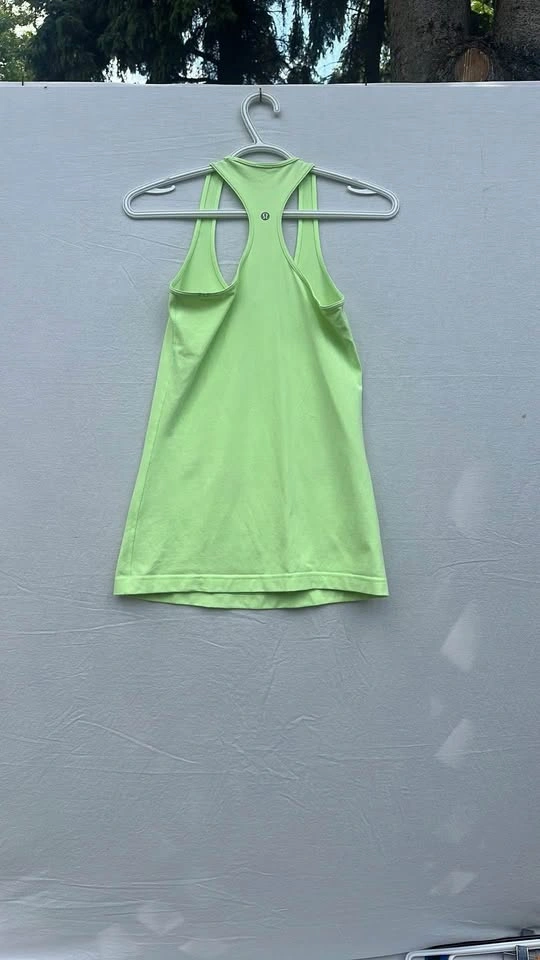 Lululemon Racer Back Tank Top - photo 2