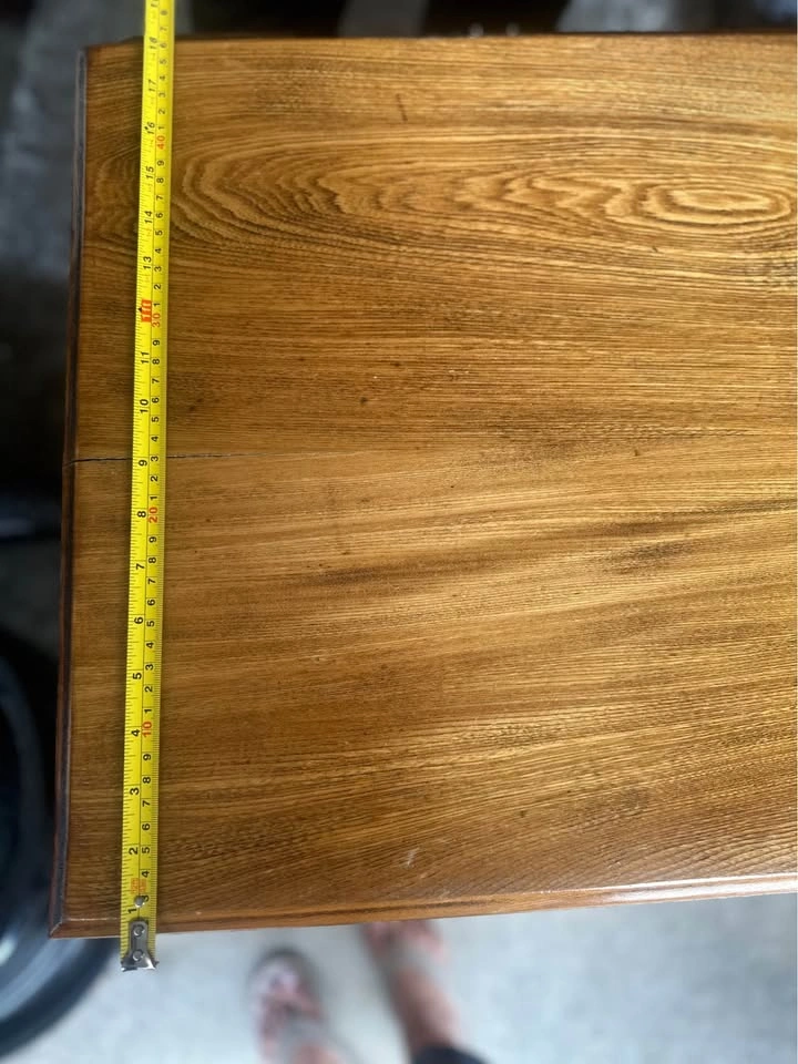 Vintage 3-Drawer Wooden Dresser - photo 3