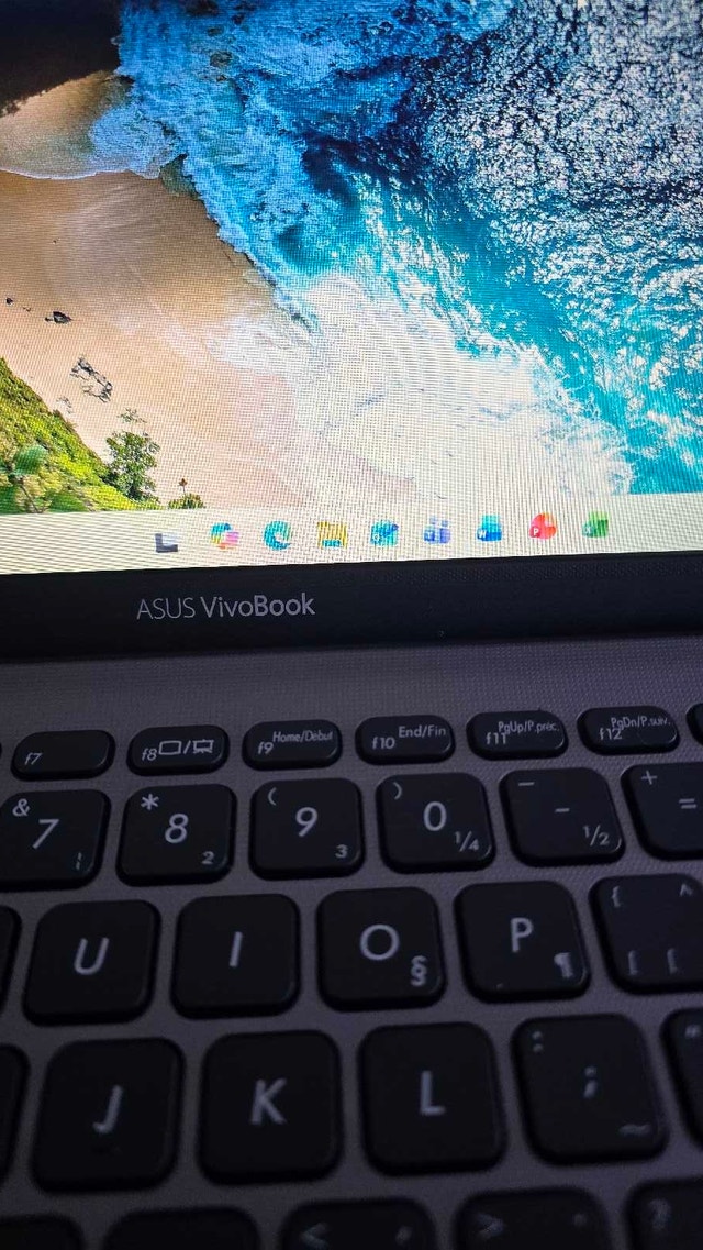 Asus VivoBook Core i5 8th Gen 15-inch Laptop - photo 5