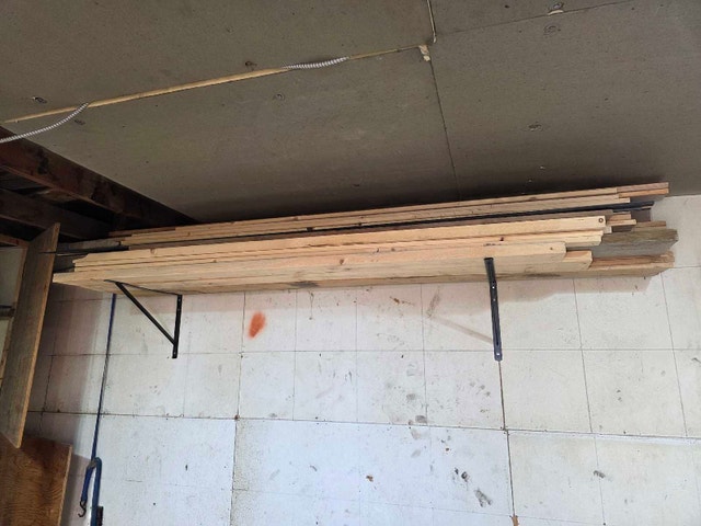 Assorted Lumber Lot