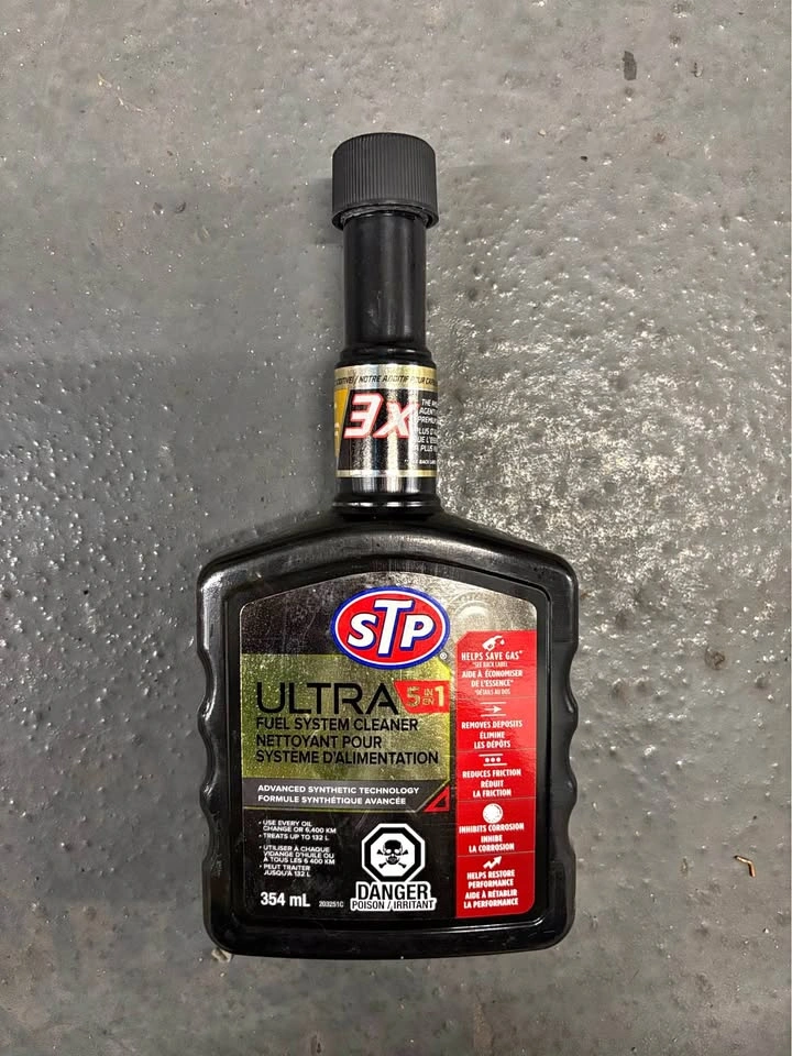STP ULTRA 5-in-1 Fuel System Cleaner, 354-mL