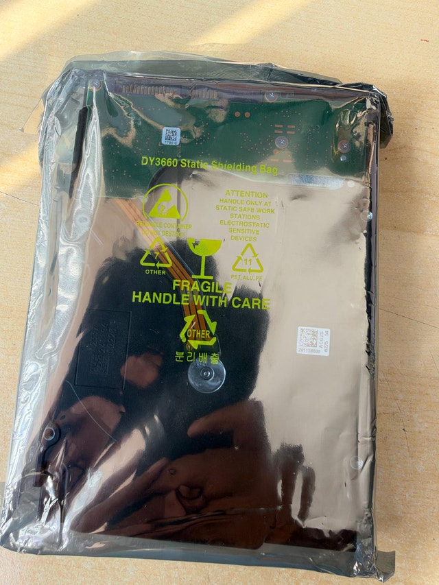 Sealed Seagate 18TB SATA 7.2k 3.5" Recertified HDD - photo 2