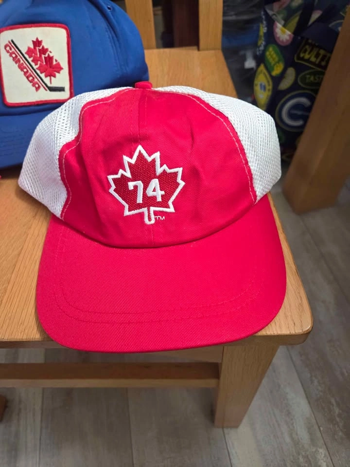 Vintage Canada Hockey Trucker Hat & 2 Molson Canadian Caps - photo 3