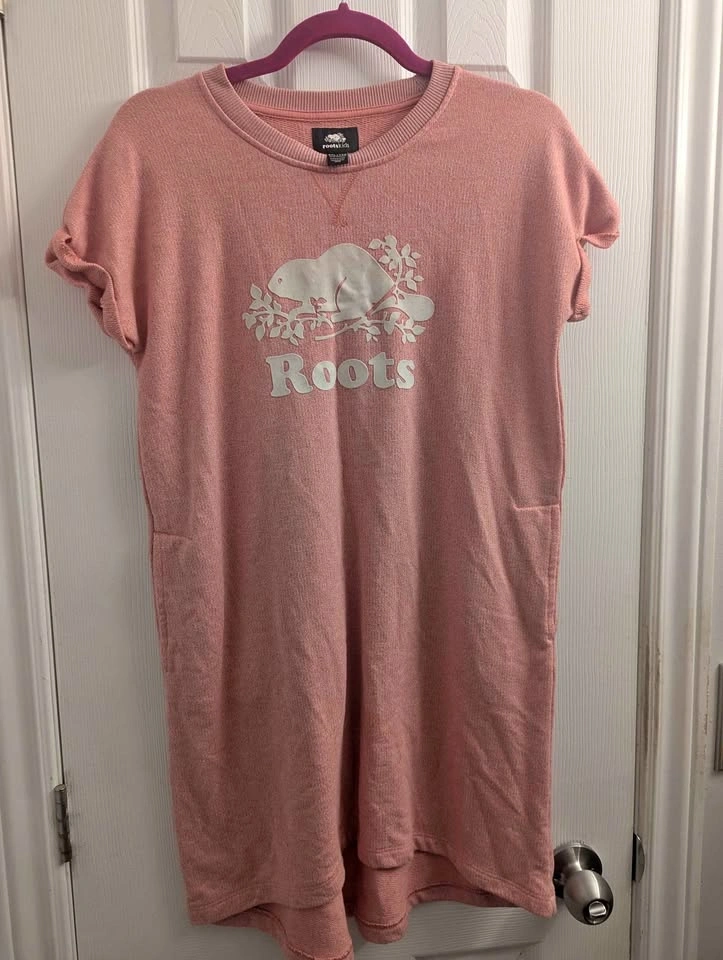 Roots kids short-sleeve sweatshirt dress in pink/coral