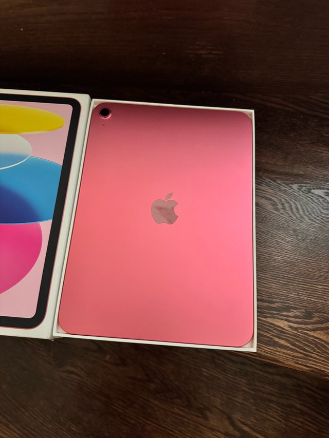 Apple iPad A16 - NEW