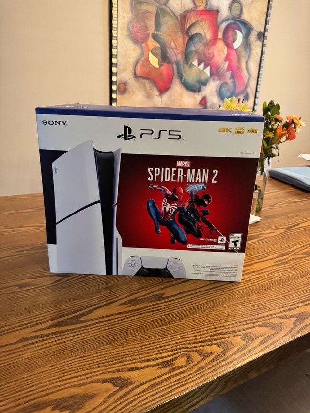 Sony PlayStation 5 SLIM DISC Marvel Spider-Man 2 Bundle