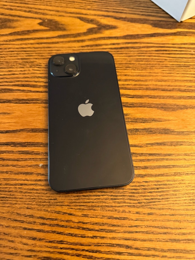 Apple iPhone 13 - photo 2