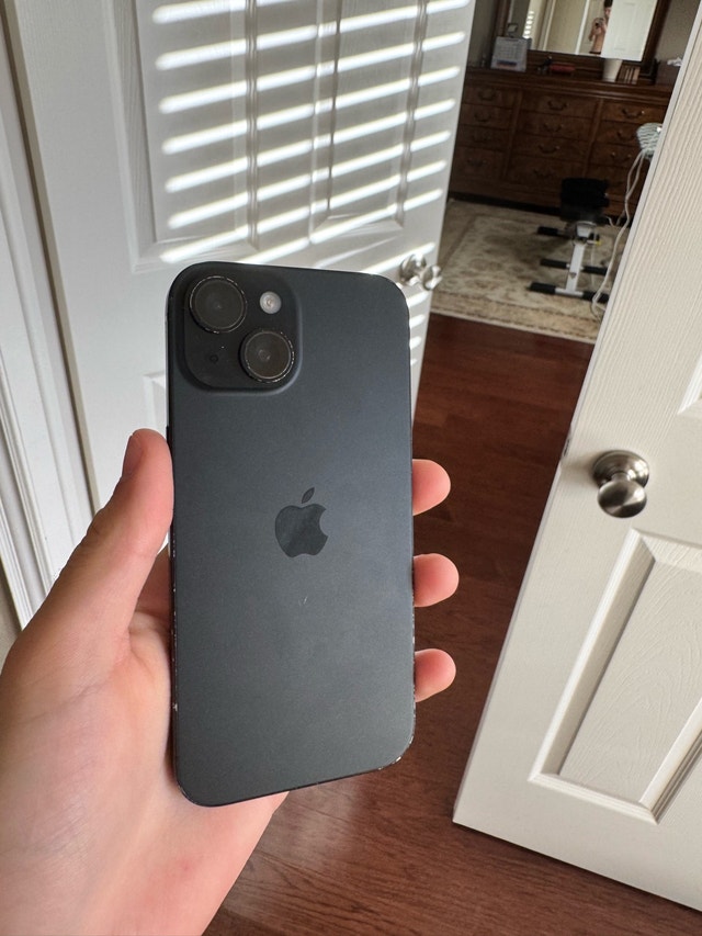Iphone 15 128gb