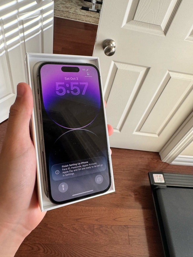 iphone 14 pro - photo 3