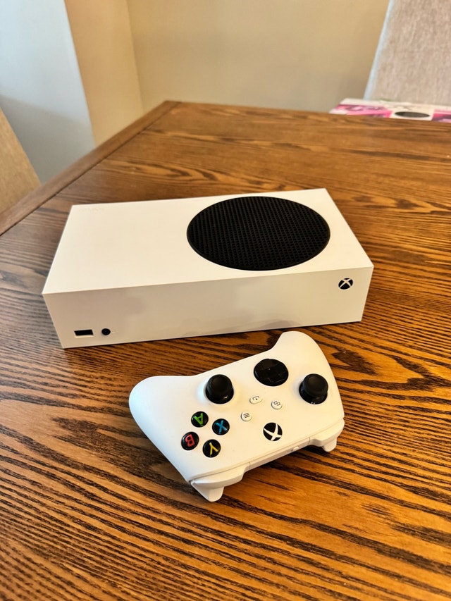 Xbox series s - photo 4