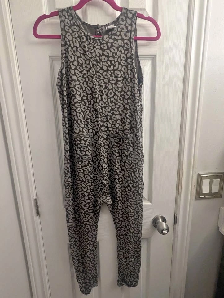 Smash + Tess Kids Romper – Grey Leopard, Size 12/13