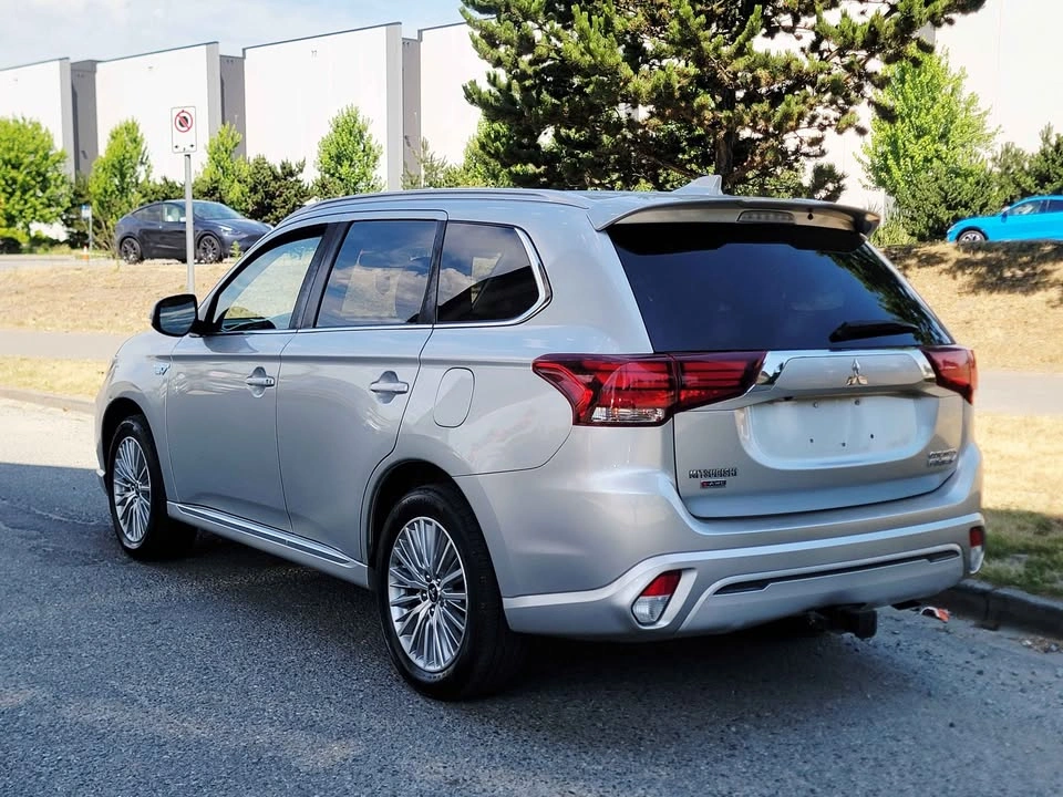 2019 Mitsubishi Outlander PHEV - photo 4