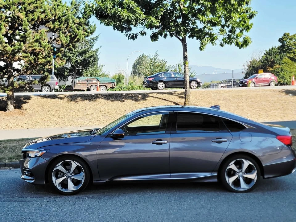 2019 Honda Accord - photo 5