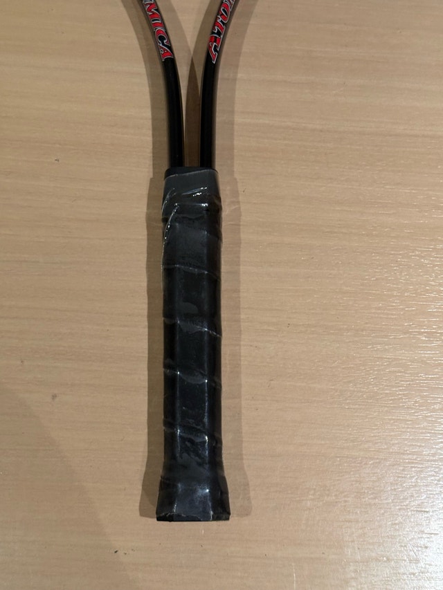 Atomica Tennis Racquets Rackets - photo 3
