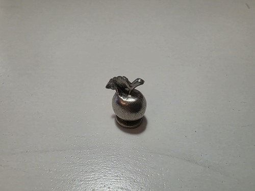 5 Replacement Pewter Tokens Monopoly New York City Edition 2001 - photo 2