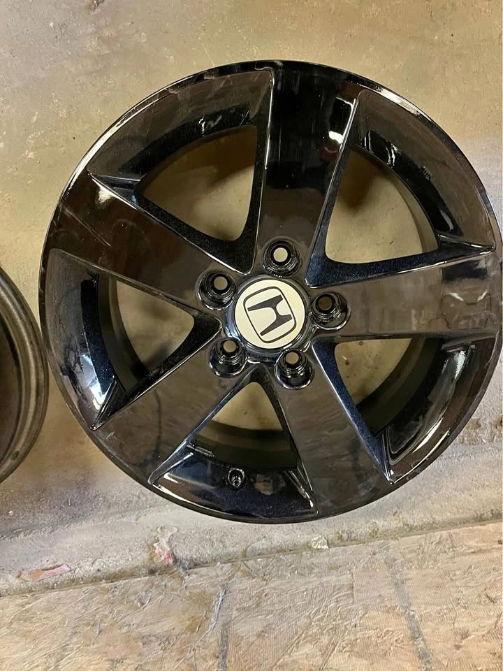 Honda OEM Wheels – Set of 4, 16 inch