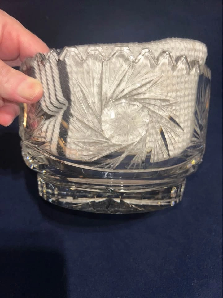Bohemian Vintage Pinwheel Cut Crystal Bowl - photo 5