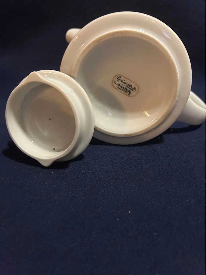 Noritake Contemporary White Fine China Teapot - photo 4