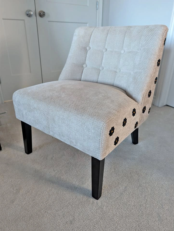Reimagined Beige Accent Chair – Perfect Condition